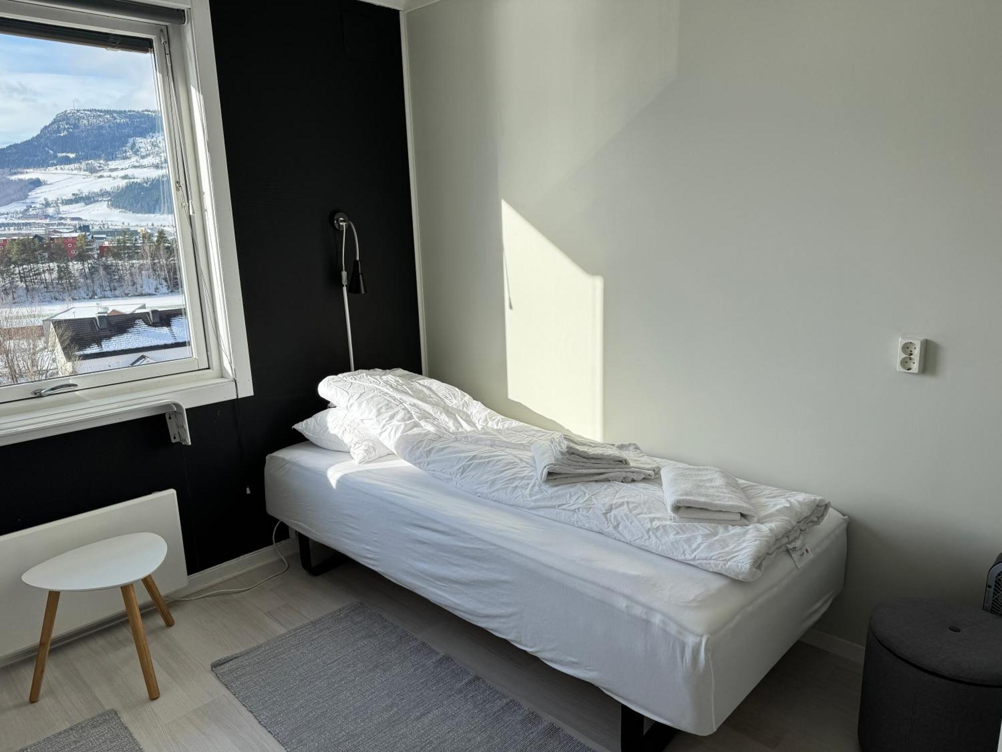 Vinstra Hostel Exterior photo